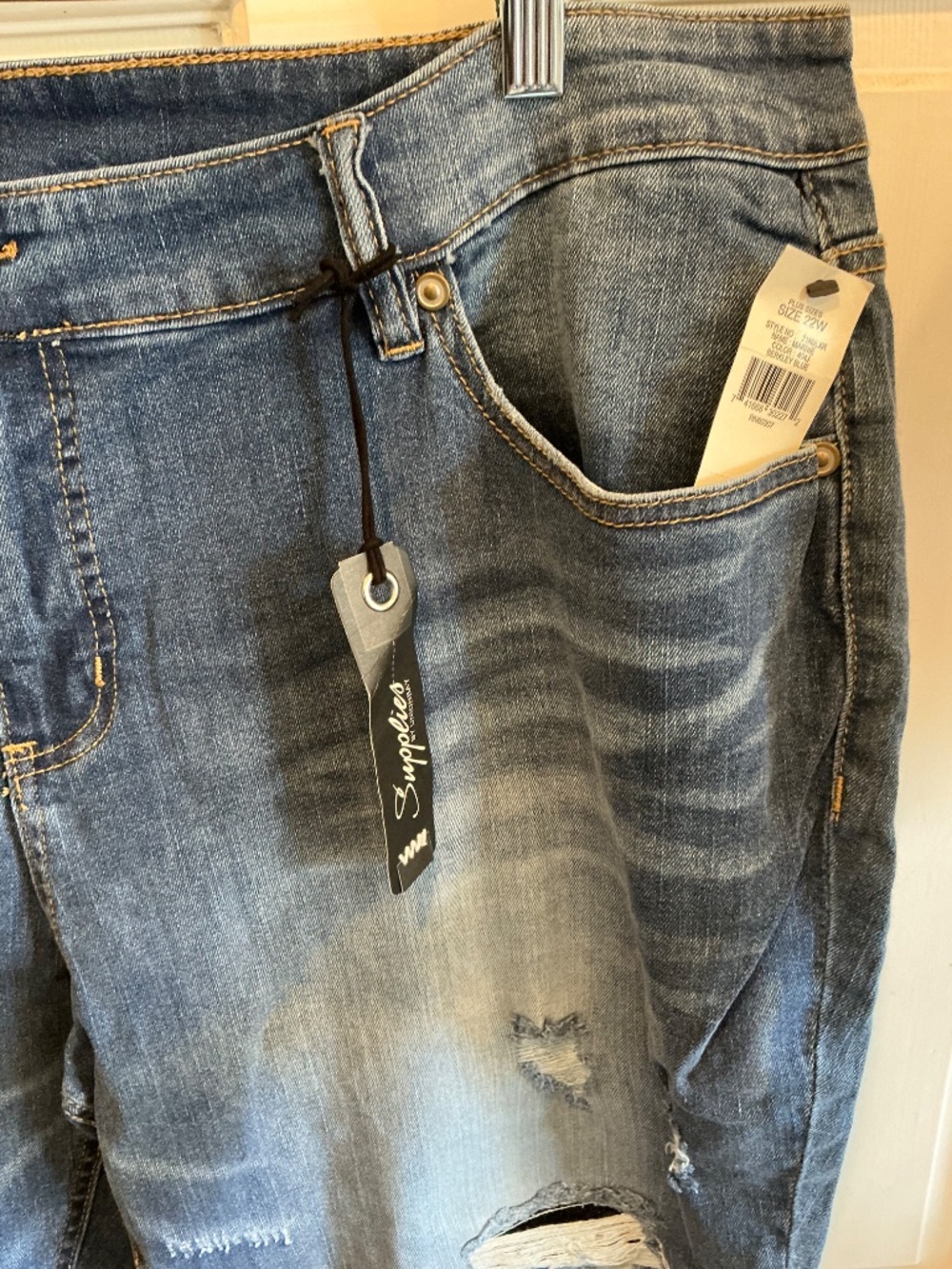 Supplies distressed jeans new with tags! Plus size 22w! - Picture 2 of 7